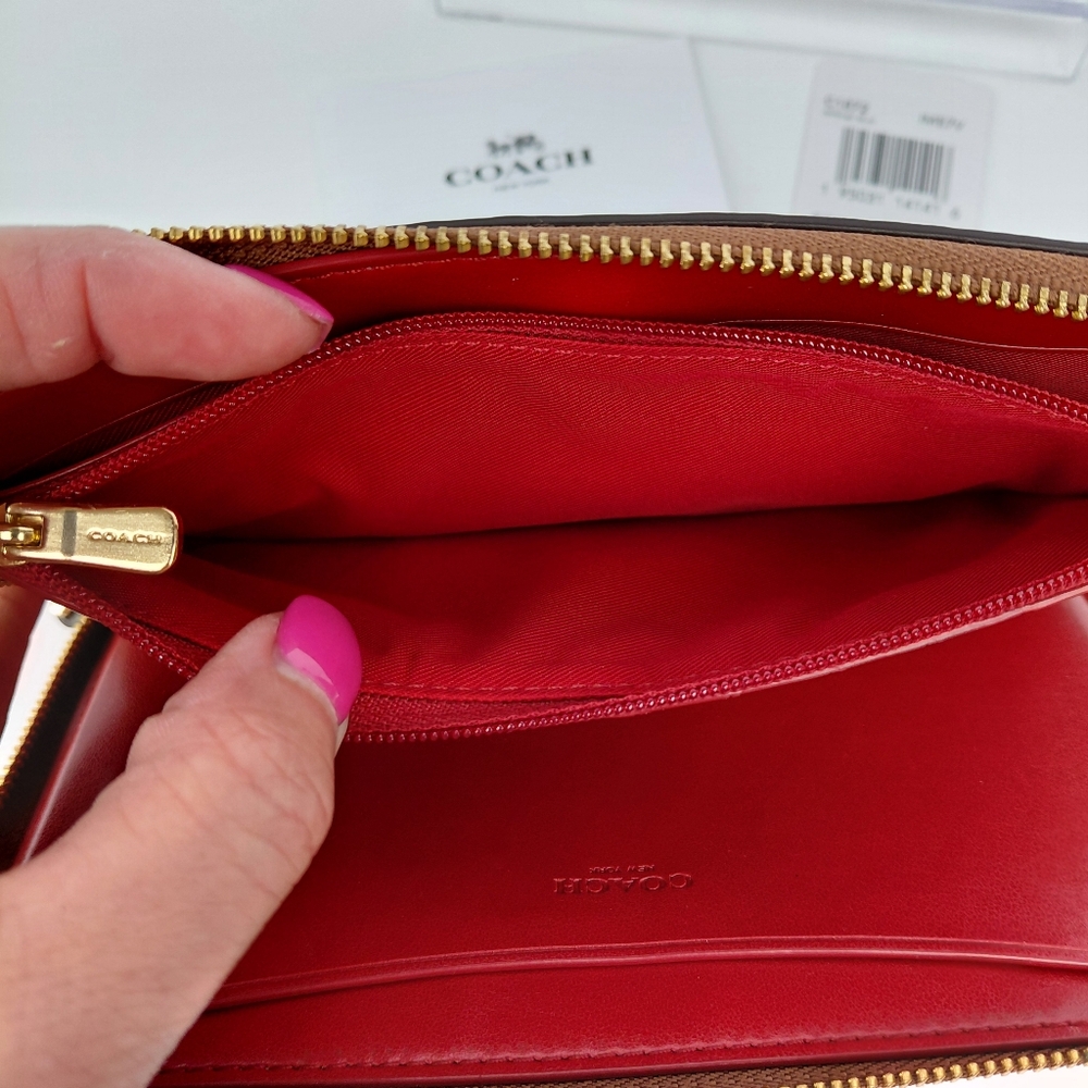 Coach Rainbow Multi-Color Signature Large Phone Wallet With Strap NWT šš - Picture 7 of 11